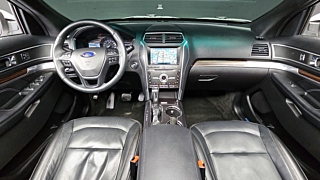 FORD EXPLORER 2017