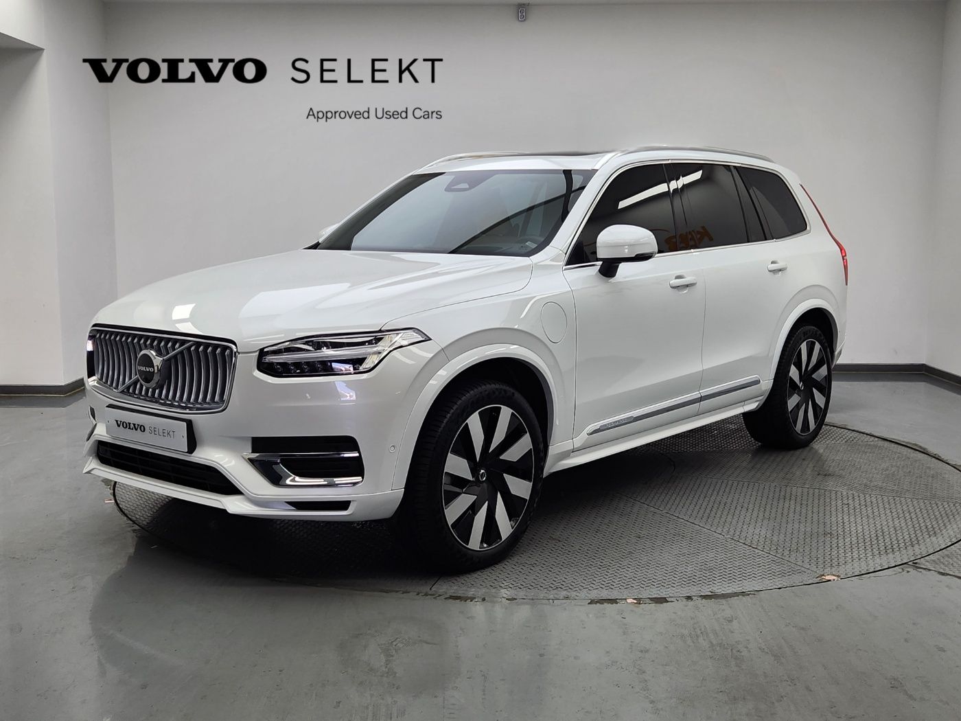 VOLVO XC90 2024