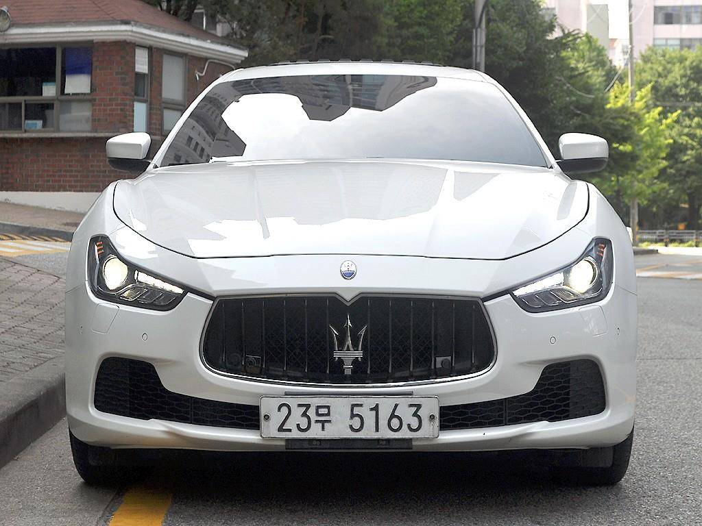 MASERATI GHIBLI 2017