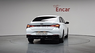 HYUNDAI AVANTE HYBRID CN7 2022