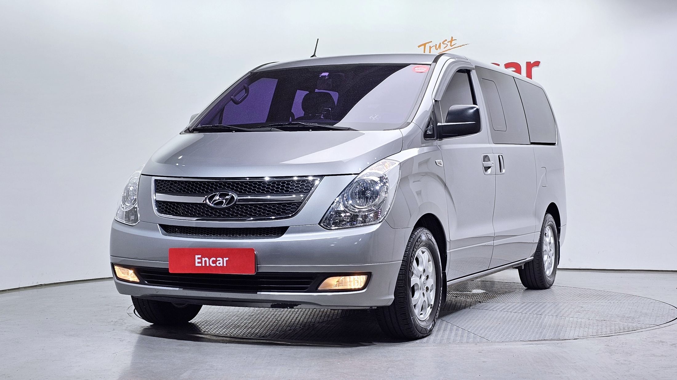 HYUNDAI STAREX GRAND 2013