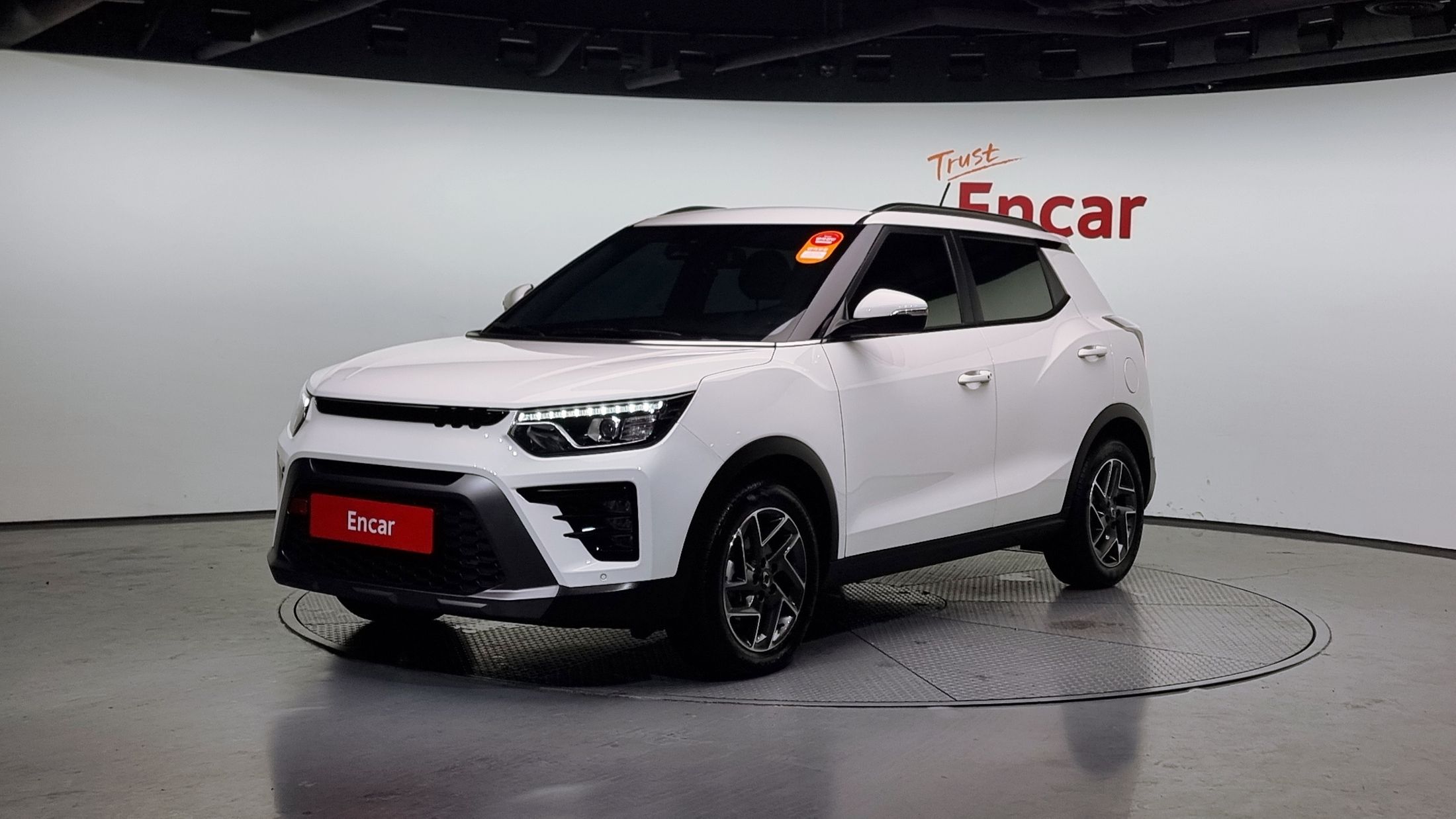 SSANGYONG TIVOLI 2023