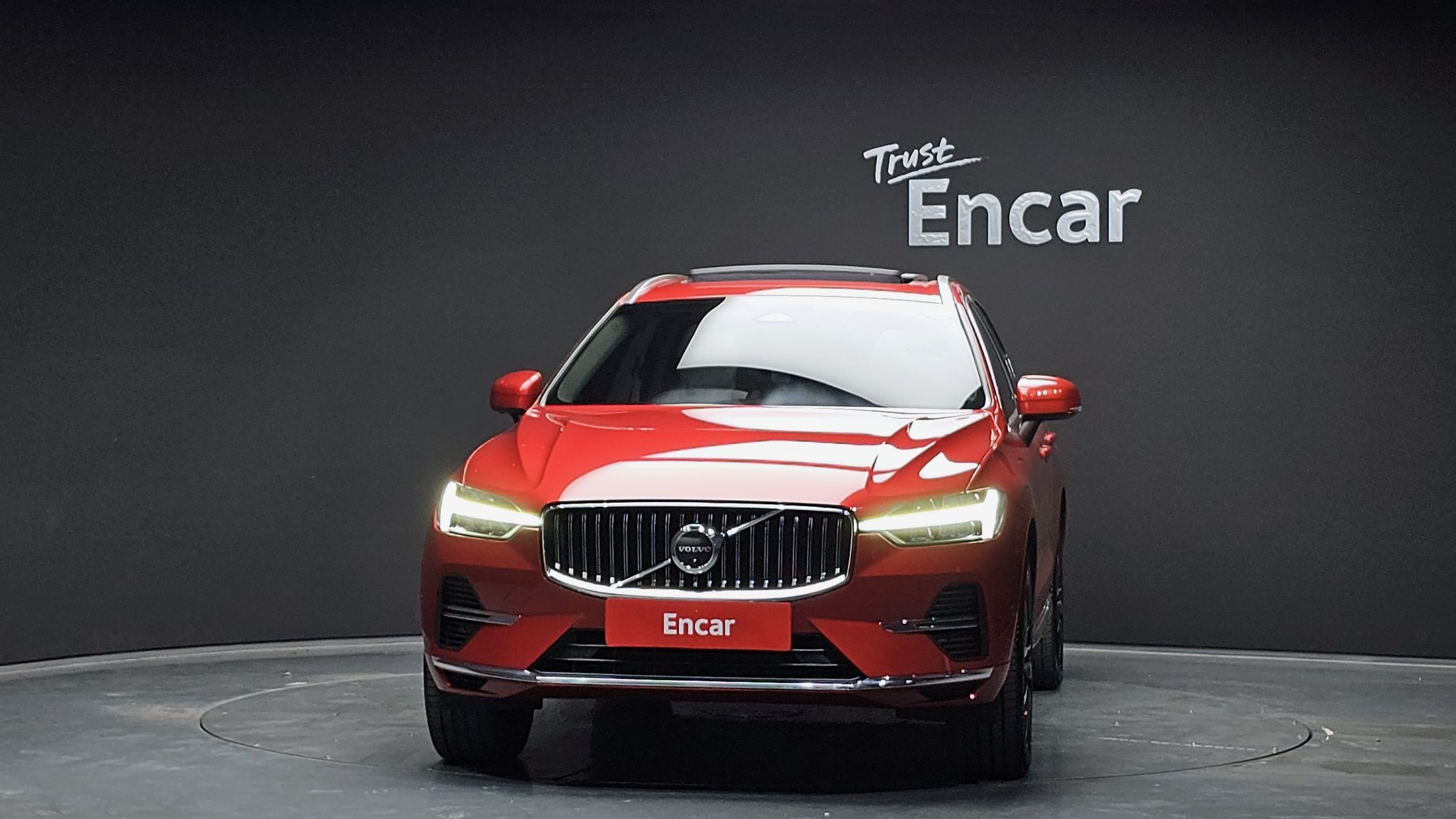 VOLVO XC60 2022