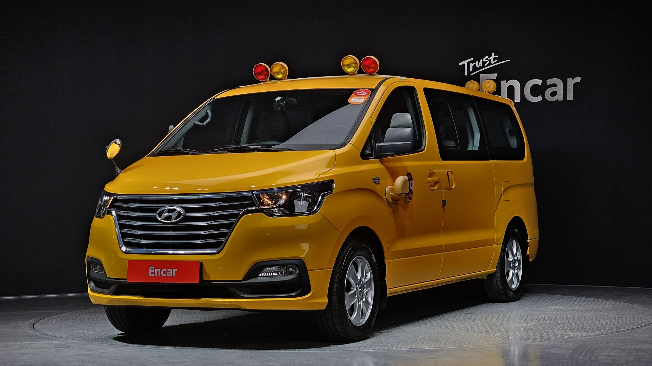 HYUNDAI STAREX GRAND 2019
