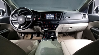 KIA CARNIVAL 2018