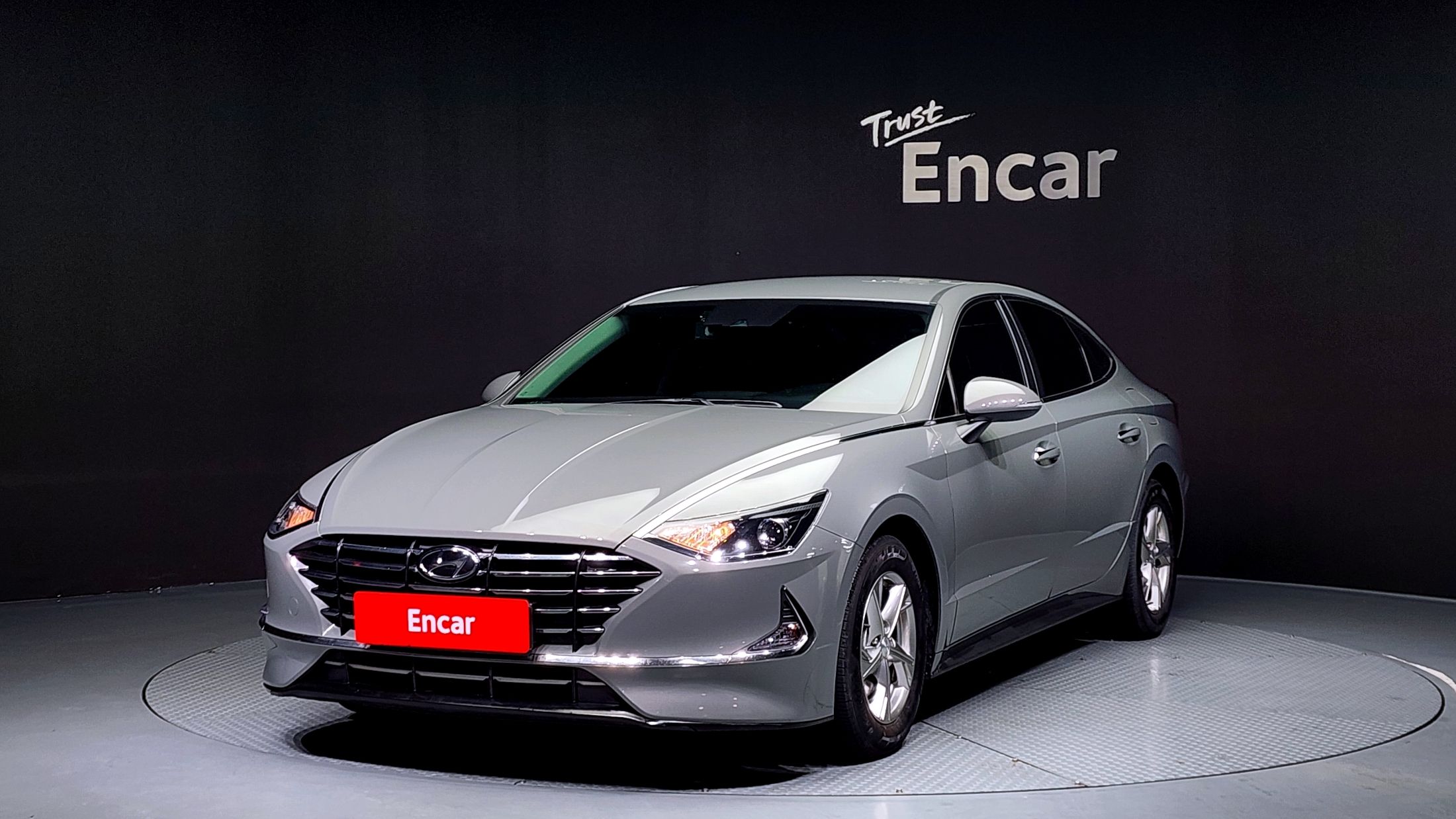 HYUNDAI SONATA DN8