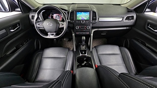 SAMSUNG QM6 2020