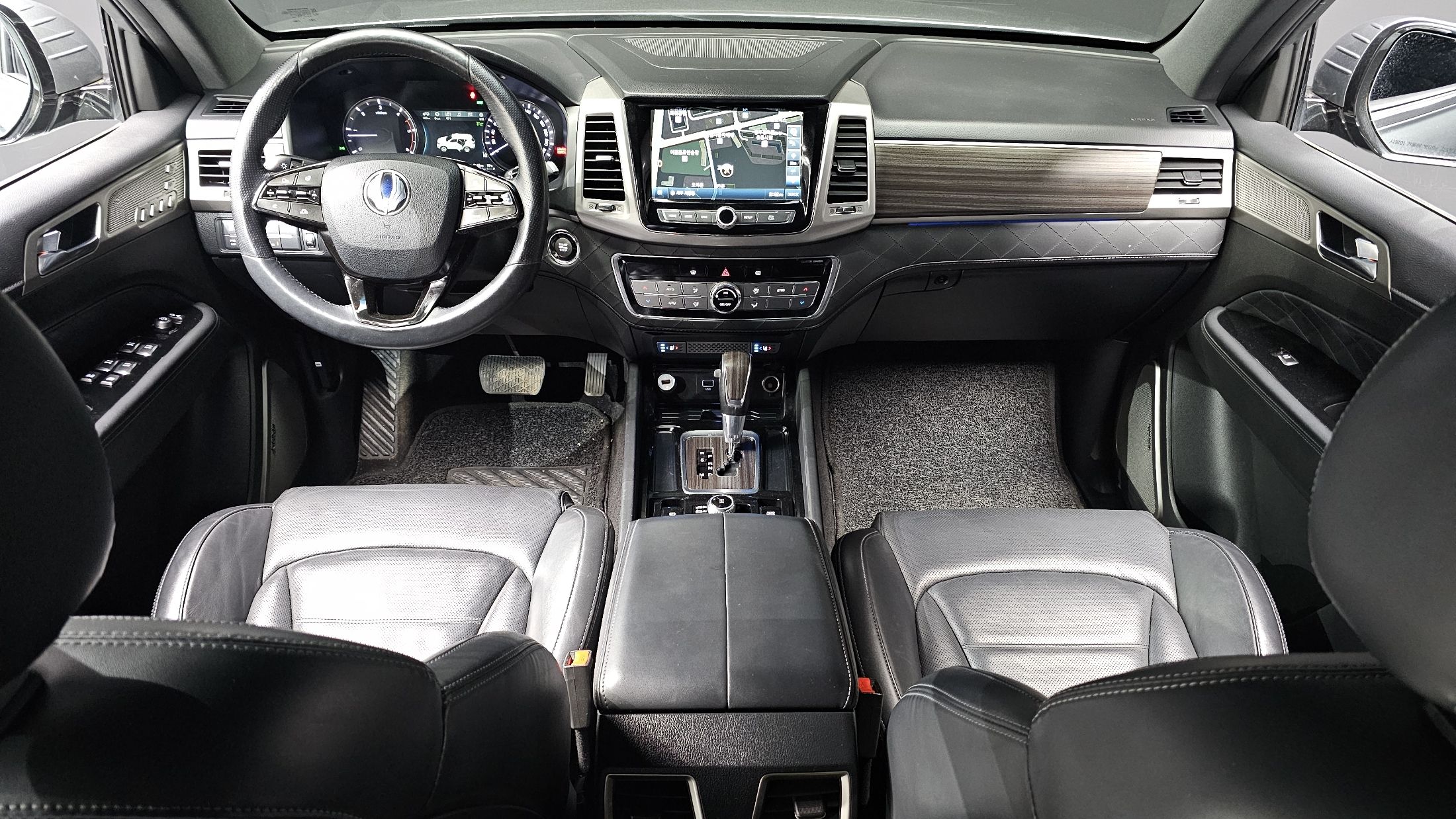SSANGYONG REXTON G4 2018