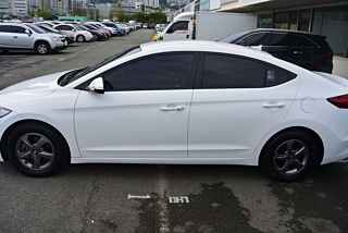 HYUNDAI AVANTE AD 2016