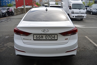 HYUNDAI AVANTE AD 2016