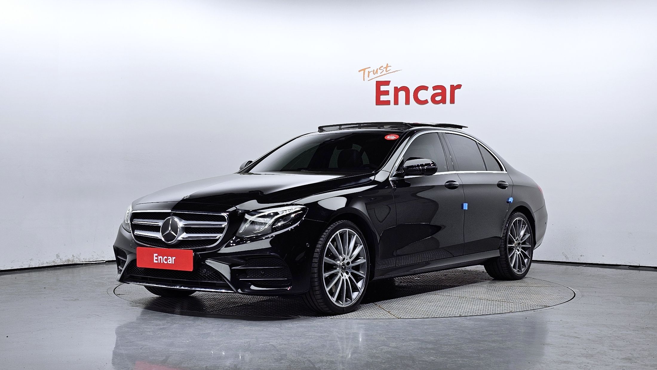 MERCEDES BENZ E-CLASS W213