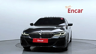 BMW 5-SERIES G30 2023