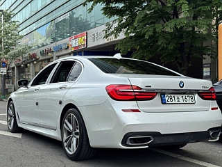 BMW 7-SERIES G11 2018