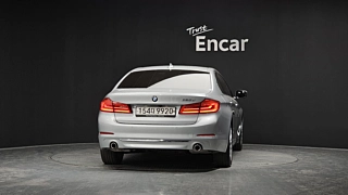 BMW 5-SERIES G30 2020