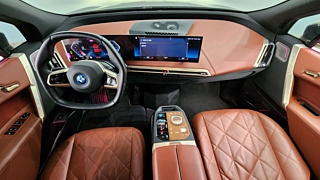 BMW IX 2021