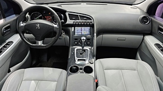 PEUGEOT 3008 2016