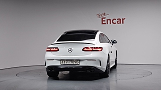 MERCEDES BENZ E-CLASS W213 2017