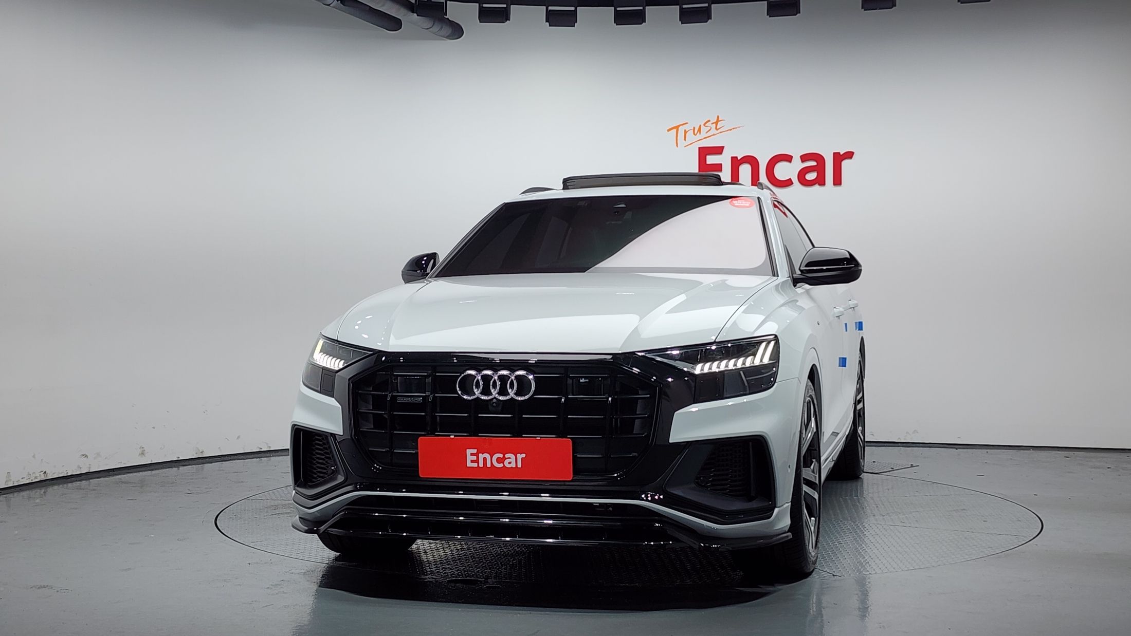 AUDI Q8 4M 2023