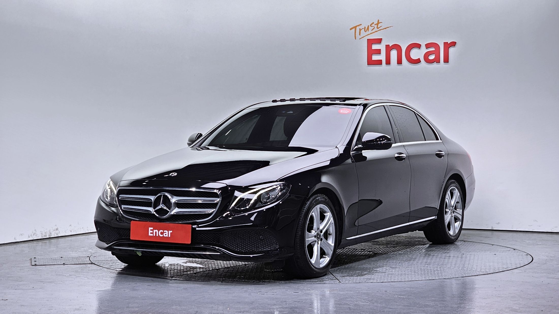 MERCEDES BENZ E-CLASS W213