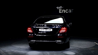 MERCEDES BENZ E-CLASS W213 2018