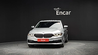 BMW 5-SERIES G30 2019
