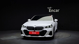 BMW 5-SERIES G60 2024