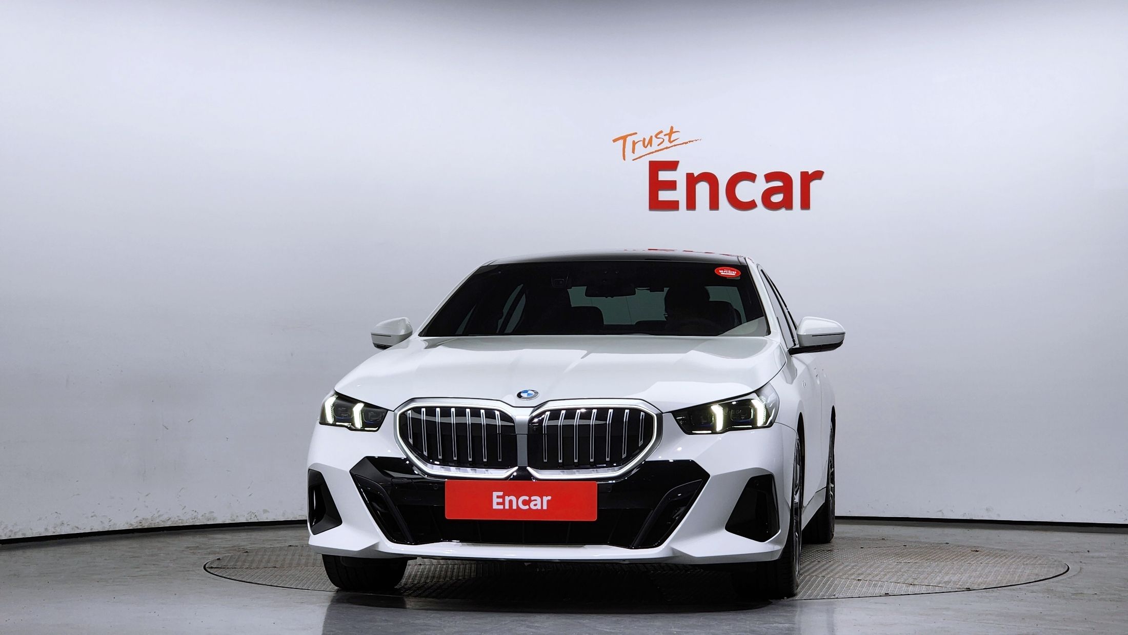 BMW 5-SERIES G60 2024