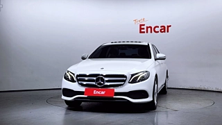 MERCEDES BENZ E-CLASS W213 2017