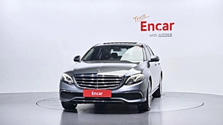 MERCEDES BENZ E-CLASS W213 2017
