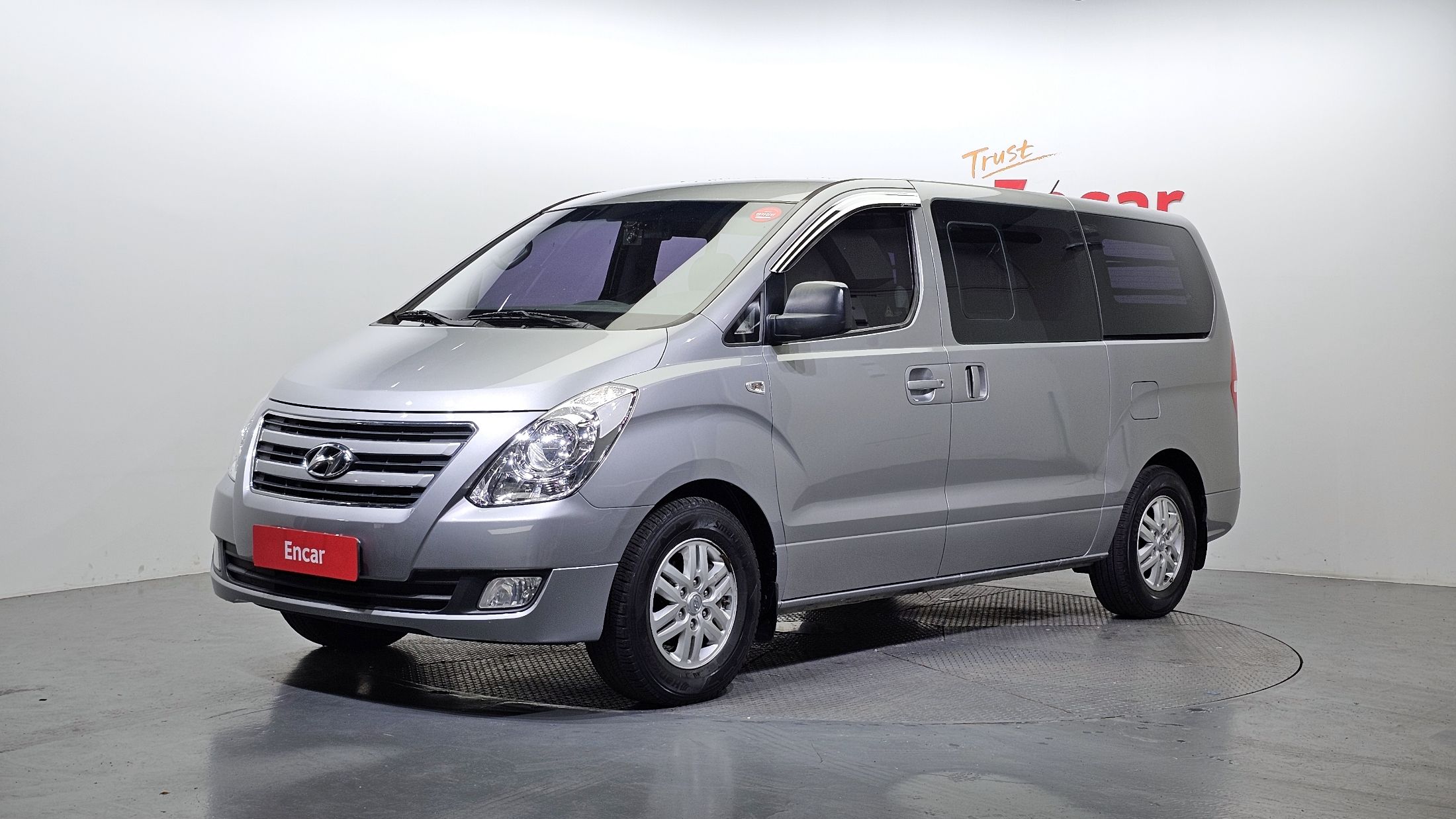 HYUNDAI STAREX GRAND 2015