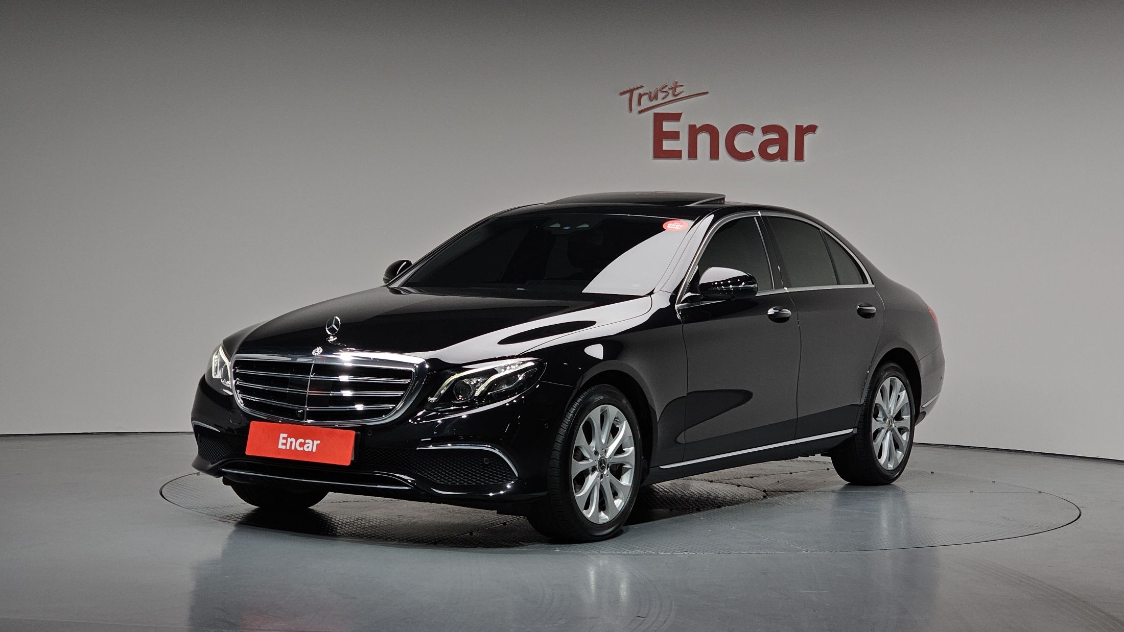 MERCEDES BENZ E-CLASS W213 2020