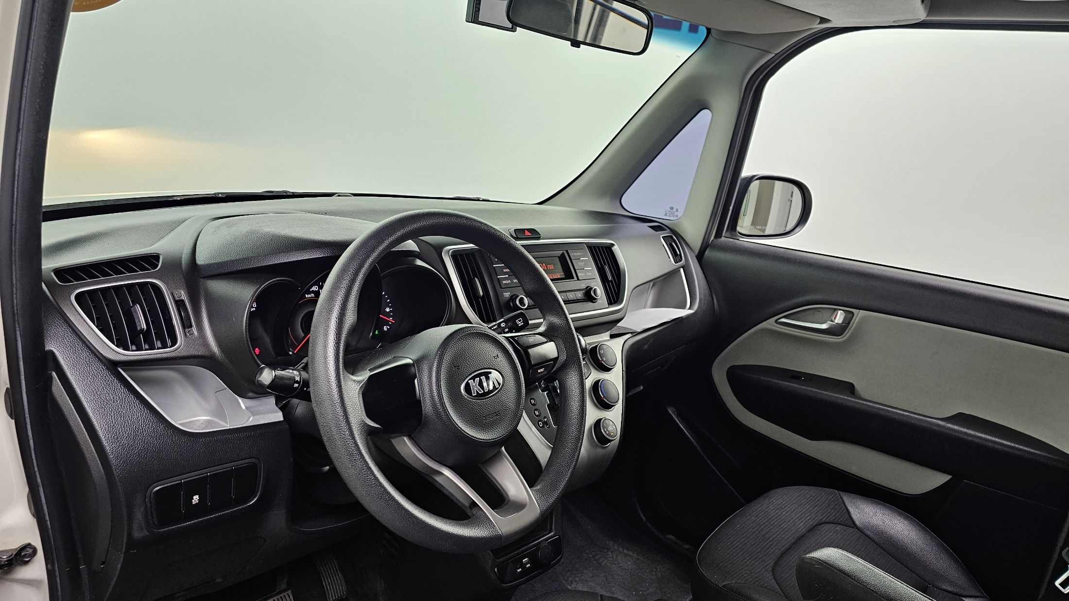 KIA RAY 2018