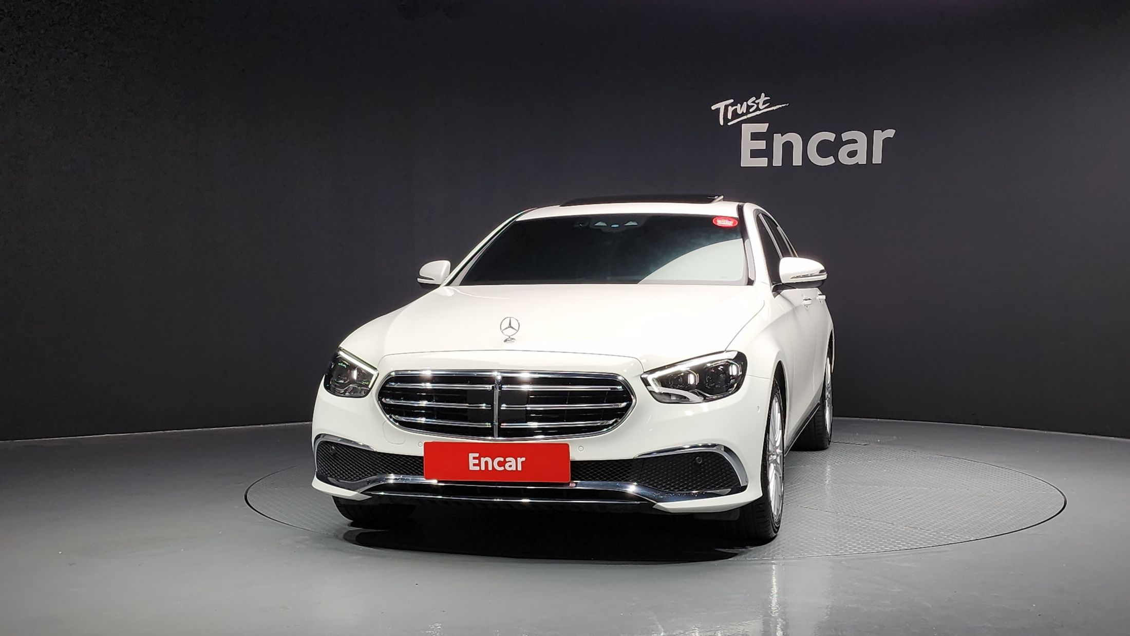 MERCEDES BENZ E-CLASS W213 2021