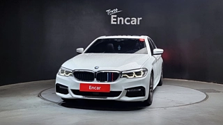 BMW 5-SERIES G30 2018