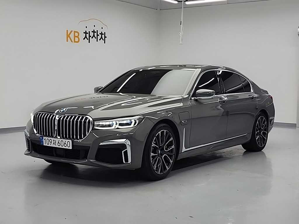 BMW 7-SERIES G11 2022