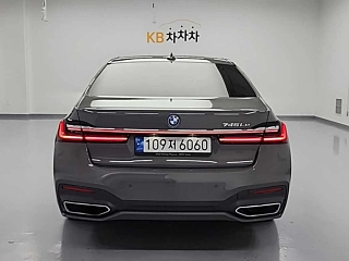 BMW 7-SERIES G11 2022