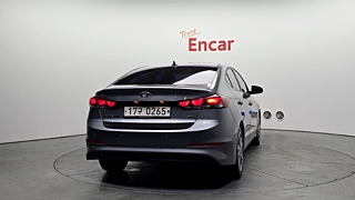 HYUNDAI AVANTE AD 2016