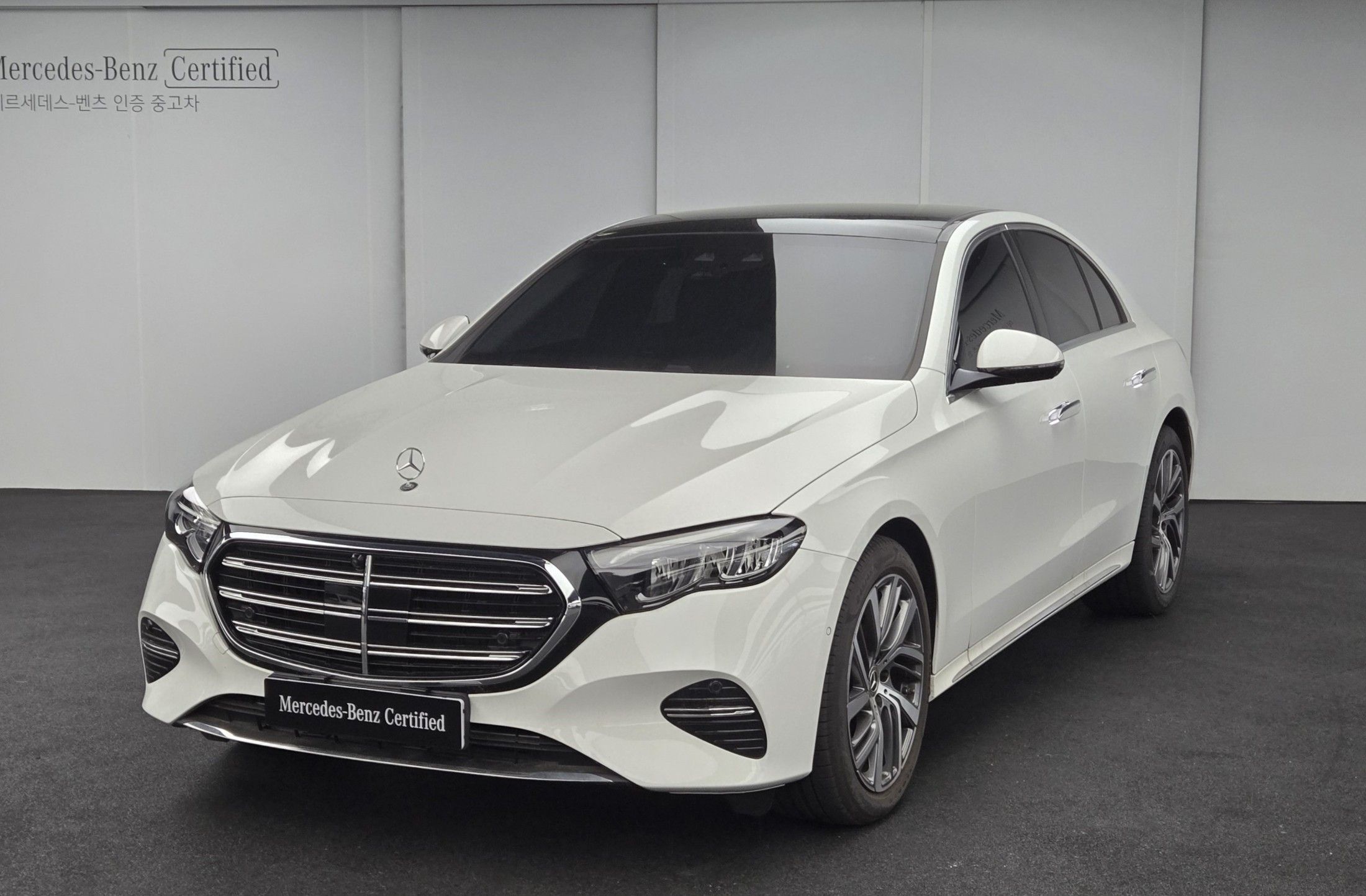 MERCEDES BENZ E-CLASS W214 2024