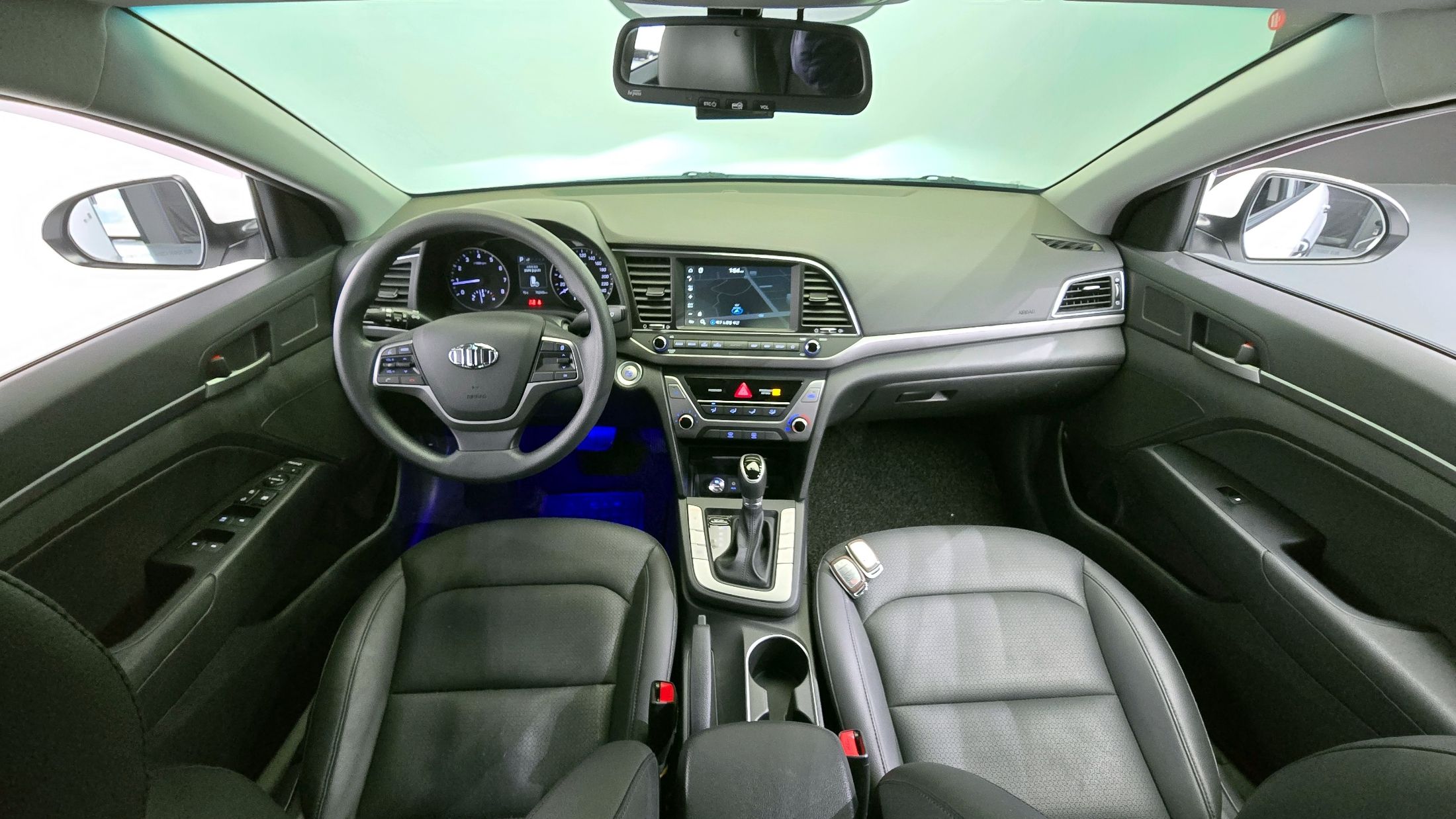 HYUNDAI AVANTE AD 2017