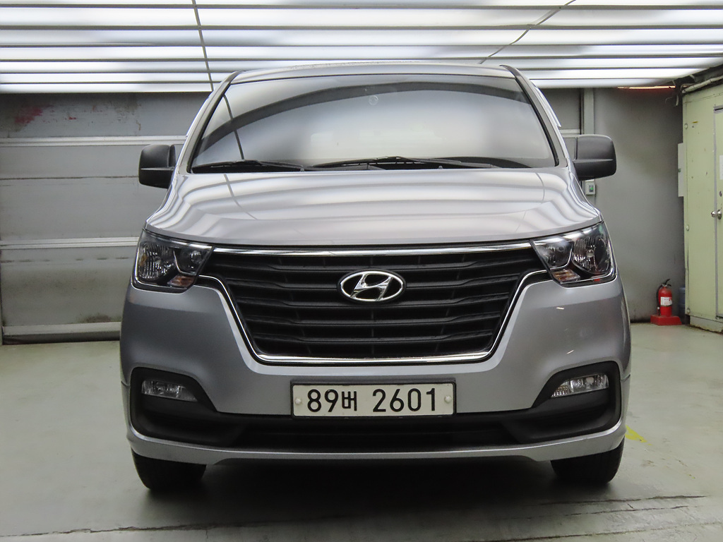 HYUNDAI STAREX GRAND 2021