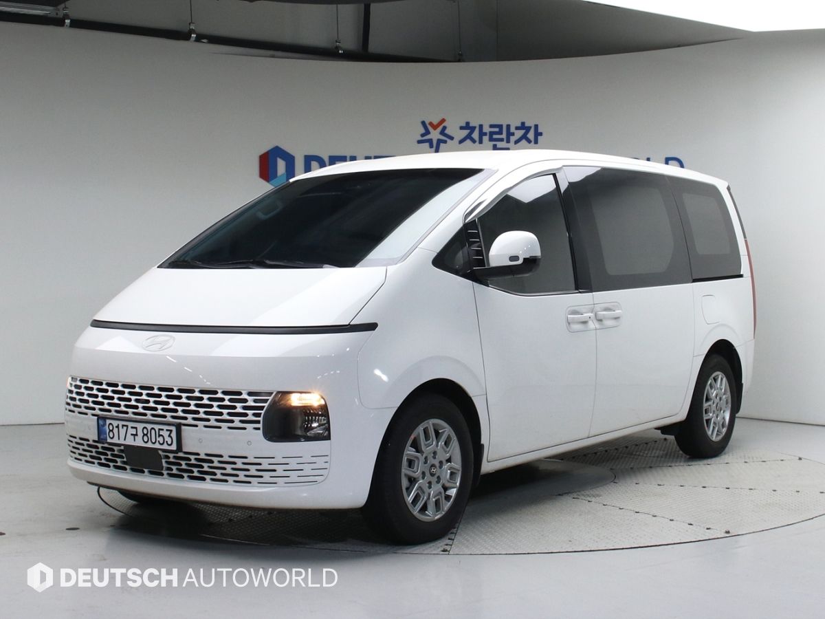 HYUNDAI STARIA 2024