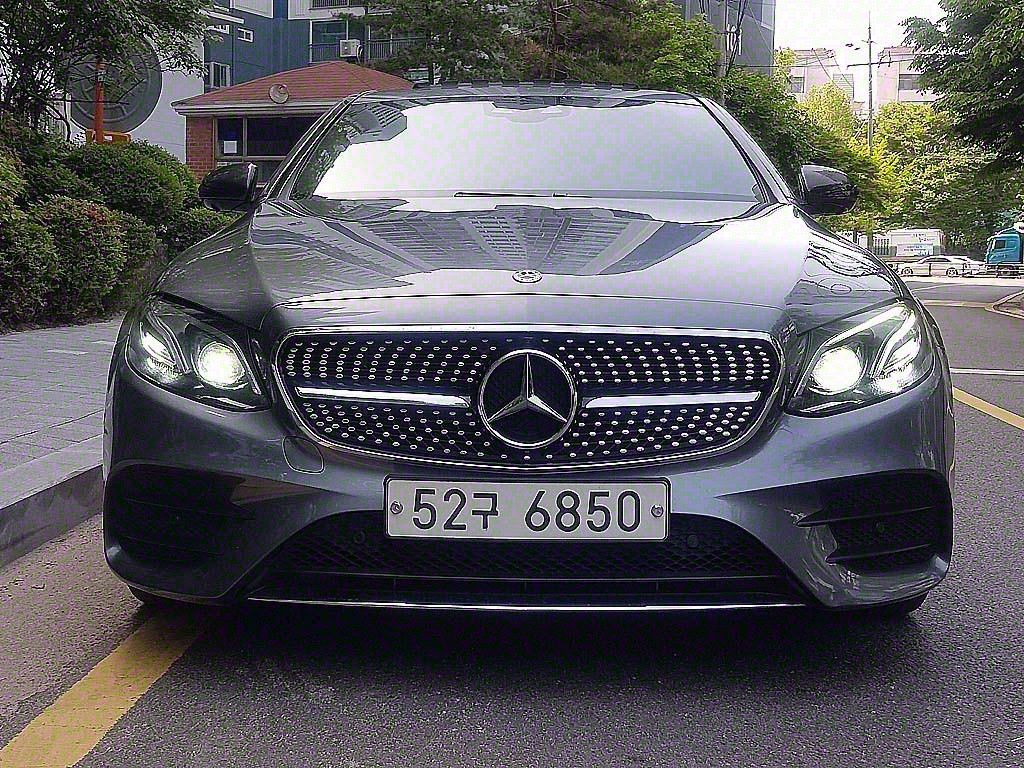 MERCEDES BENZ E-CLASS W213 2018