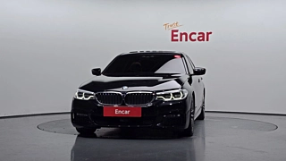 BMW 5-SERIES G30 2017