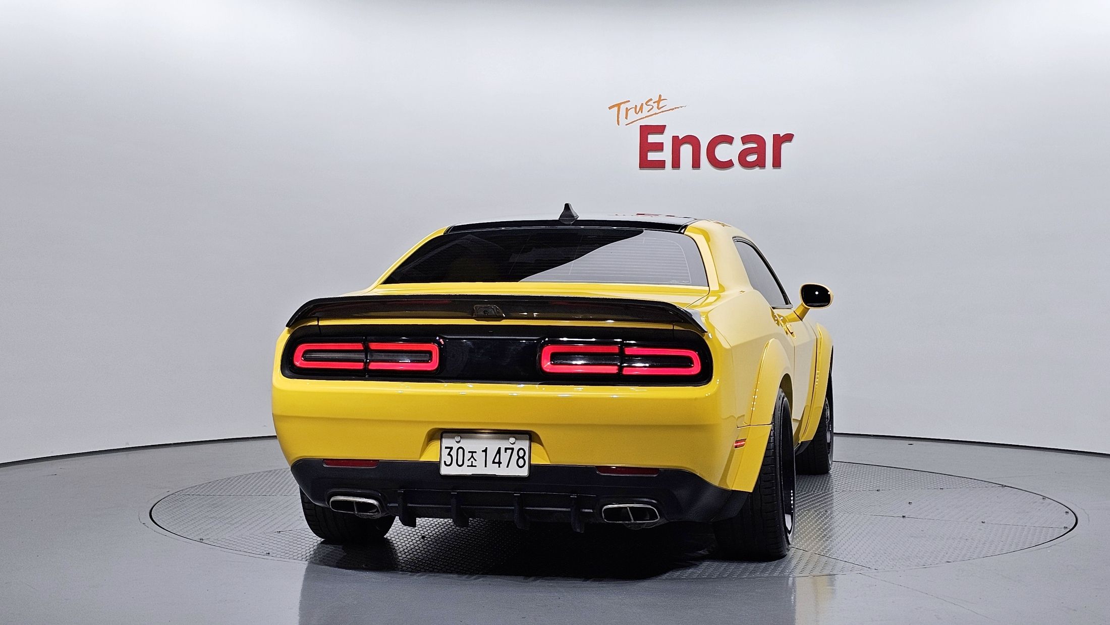 DODGE CHALLENGER