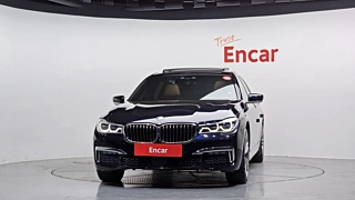 BMW 7-SERIES G11 2017