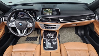BMW 7-SERIES G11 2017