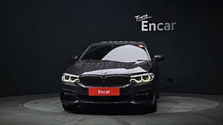 BMW 5-SERIES G30 2018