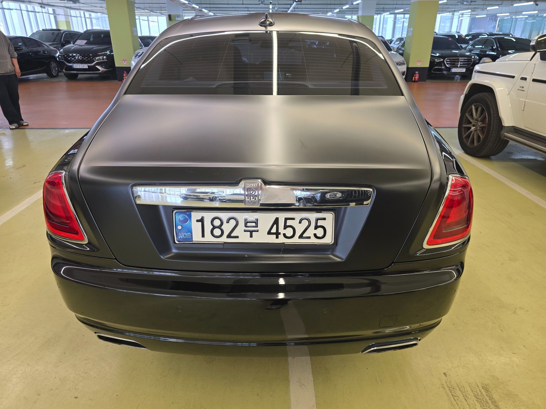 ROLLS ROYCE GHOST 2014