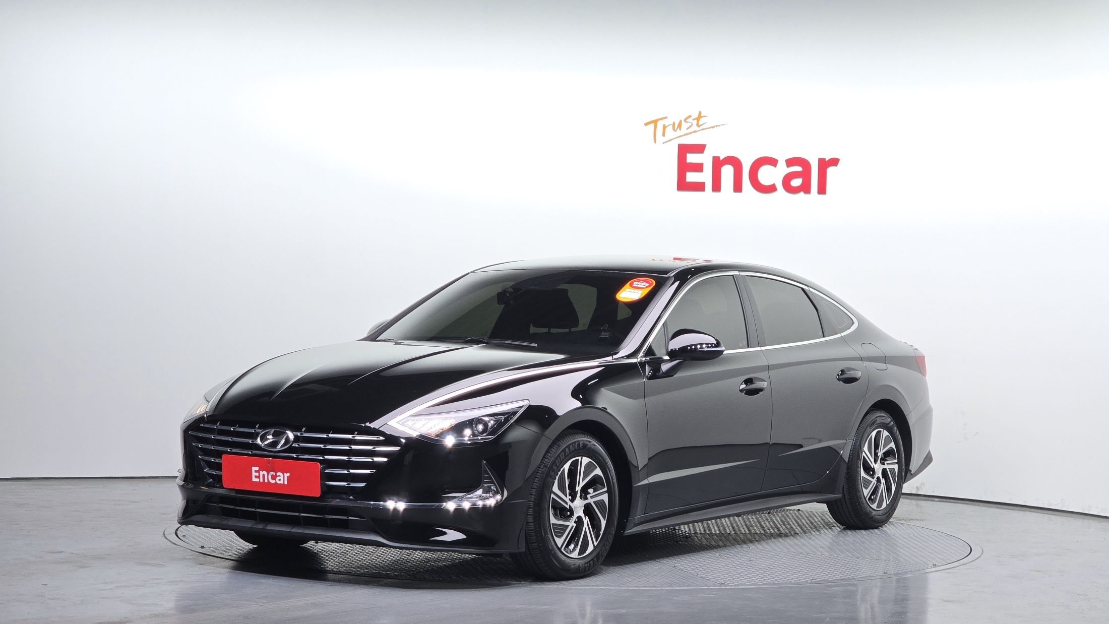 HYUNDAI SONATA HYBRID DN8