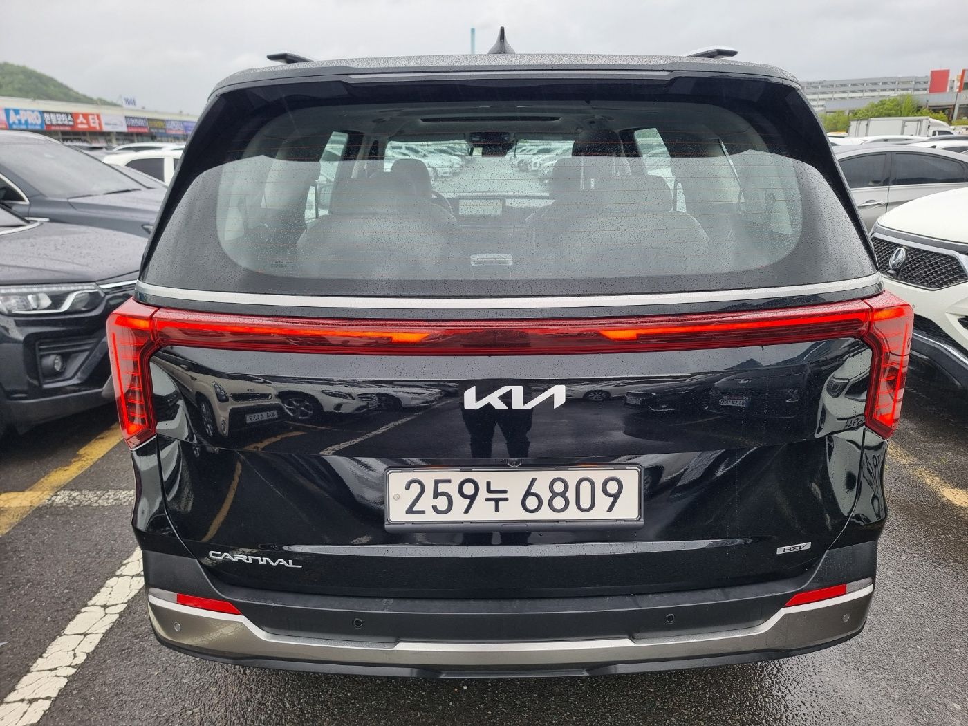 KIA CARNIVAL 2024
